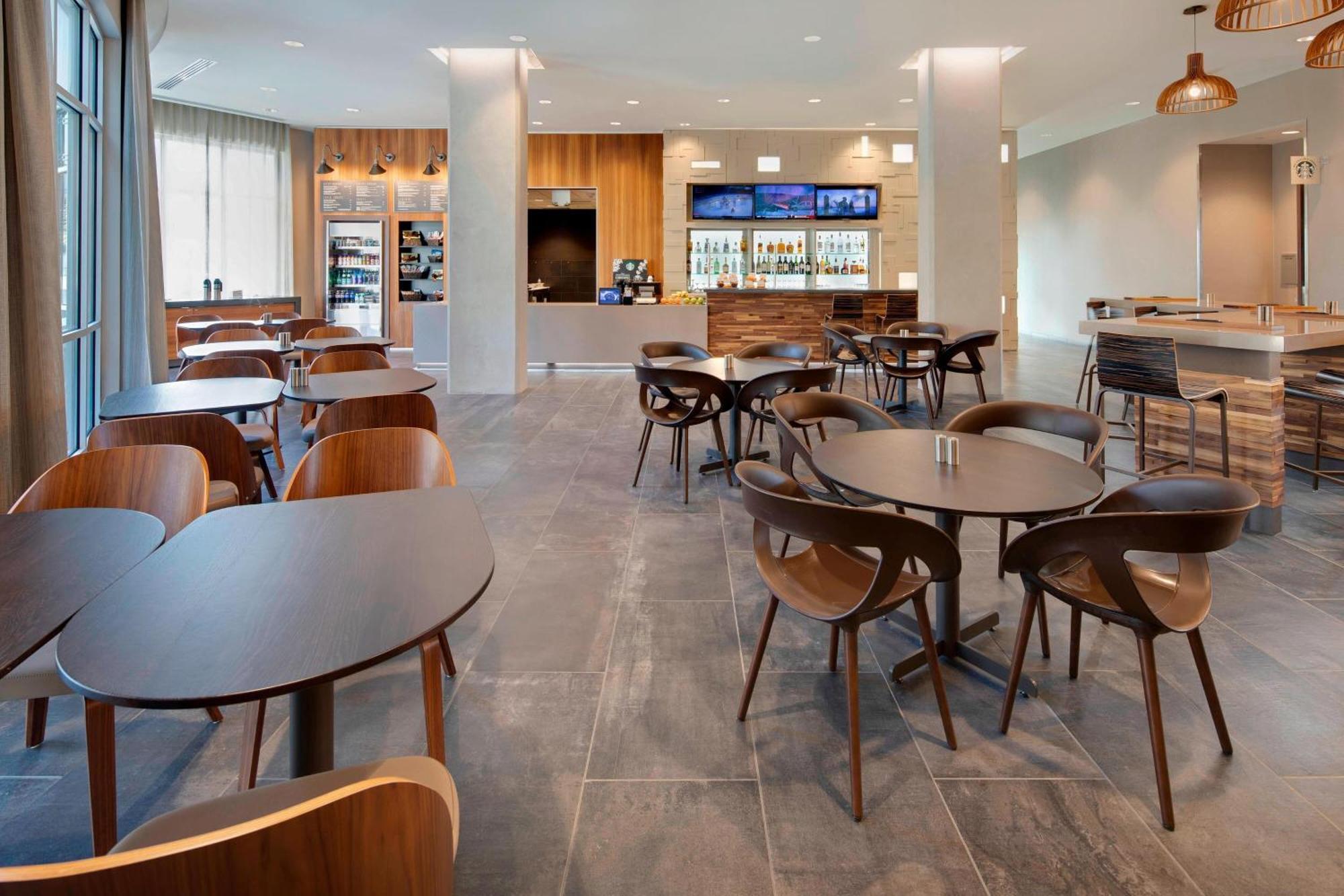 Courtyard By Marriott Atlanta Vinings/Galleria Smyrna Exteriör bild