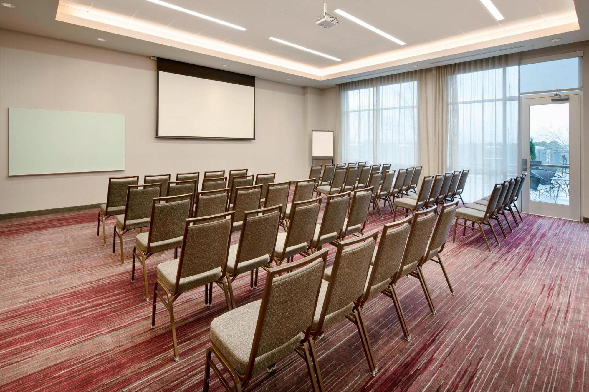 Courtyard By Marriott Atlanta Vinings/Galleria Smyrna Exteriör bild