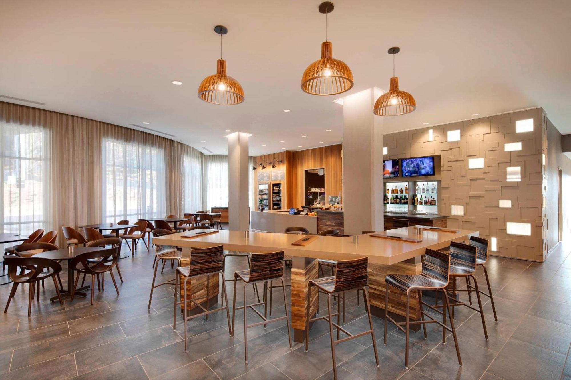 Courtyard By Marriott Atlanta Vinings/Galleria Smyrna Exteriör bild